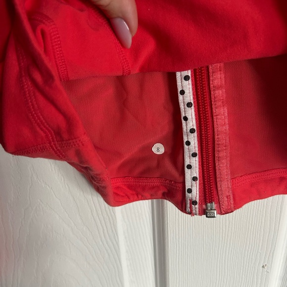 Vintage Lululemon Define Jacket in Coral - Picture 4 of 4